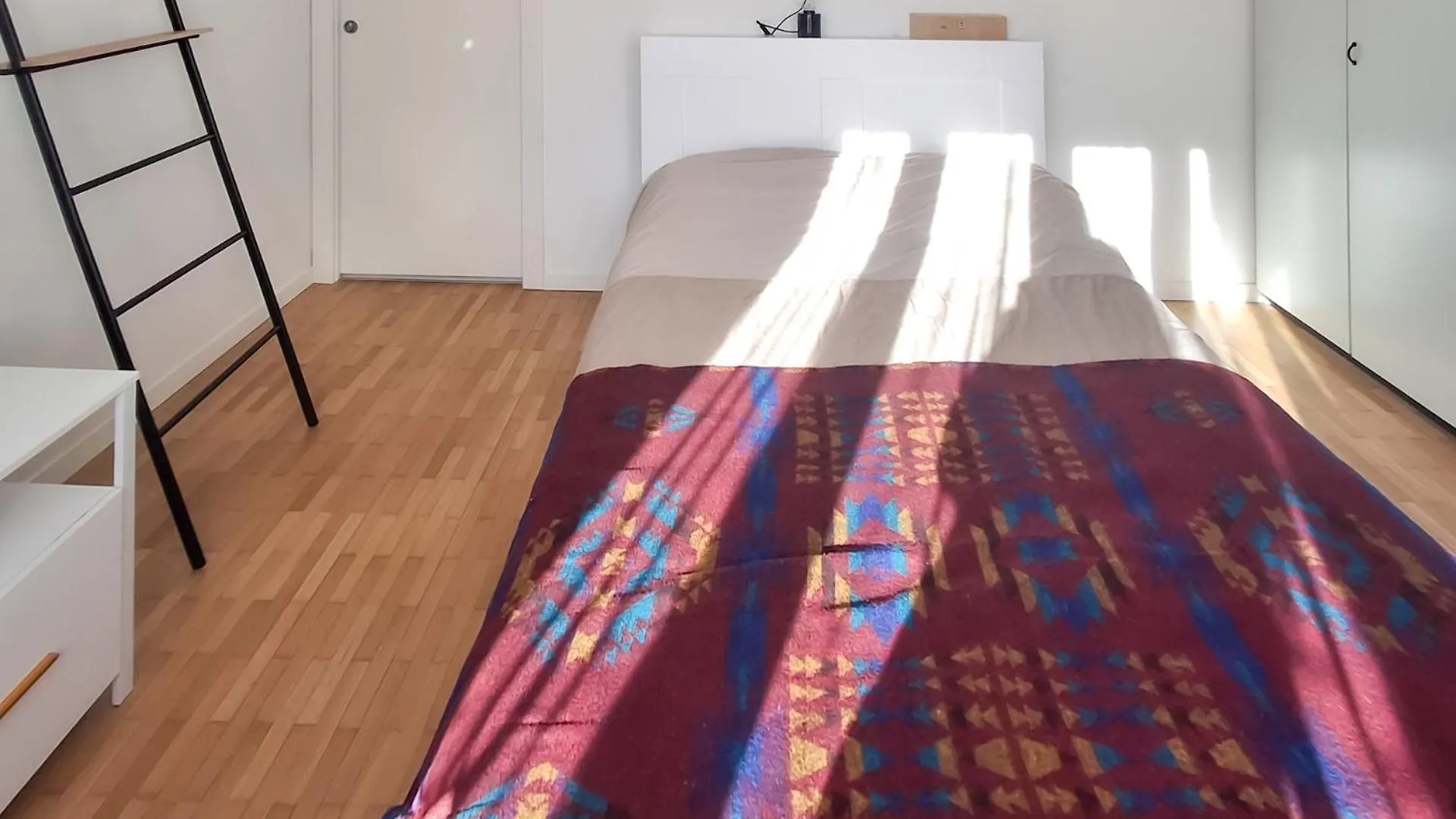 Bright One-Bedroom Apartment Near Isola Μιλάνο Ιταλία
